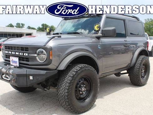 Used 2021 Ford Bronco Black Diamond AWD/4WD image 1