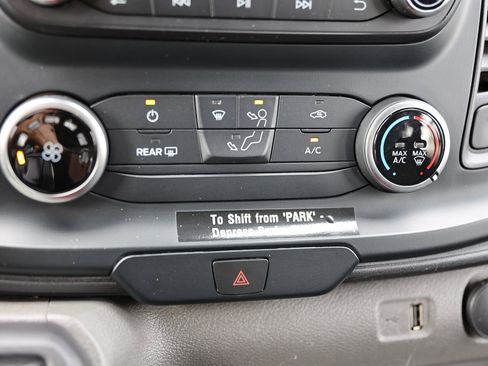 Used 2024 Ford Transit 250 Low Roof w/ Exterior Upgrade Package image 26