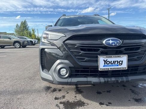 Used 2023 Subaru Outback Onyx Edition image 9