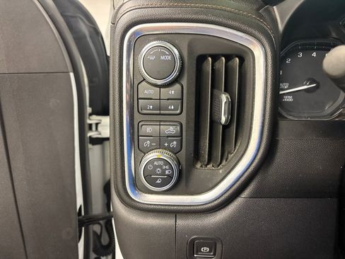 Used 2021 GMC Sierra 1500 AT4 image 29