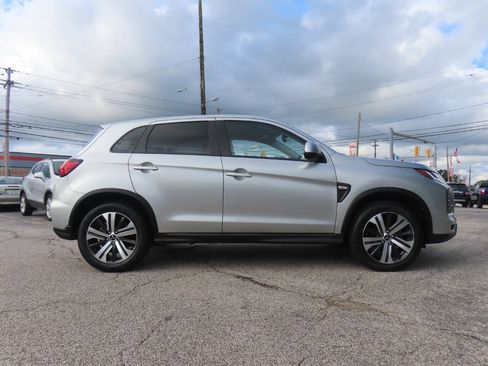 Used 2025 Mitsubishi Outlander Sport AWD image 6