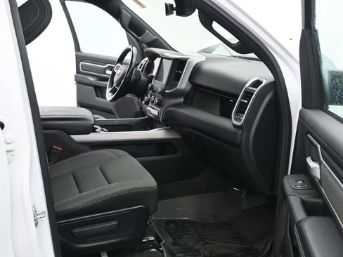 Used 2022 RAM 1500 Big Horn image 12