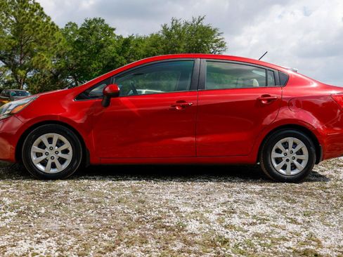 Used 2013 Kia Rio LX w/ PWR Pkg FWD image 3