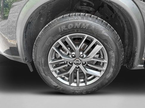 Used 2024 Nissan Rogue S FWD image 10