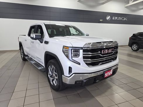 Used 2025 GMC Sierra 1500 SLT w/ SLT Premium Plus Package AWD/4WD image 7