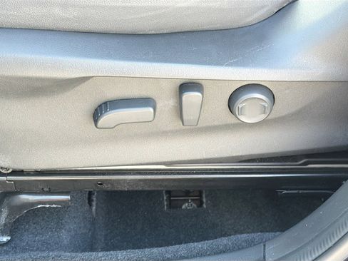 Used 2021 Subaru Forester Sport image 24