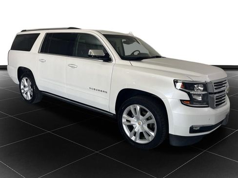 Used 2019 Chevrolet Suburban Premier AWD/4WD image 6