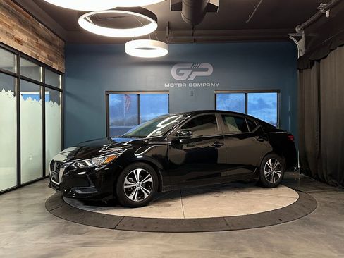 Used 2020 Nissan Sentra SV image 7