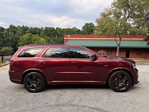 Used 2018 Dodge Durango SRT w/ SRT Interior Appearance Group AWD/4WD image 4