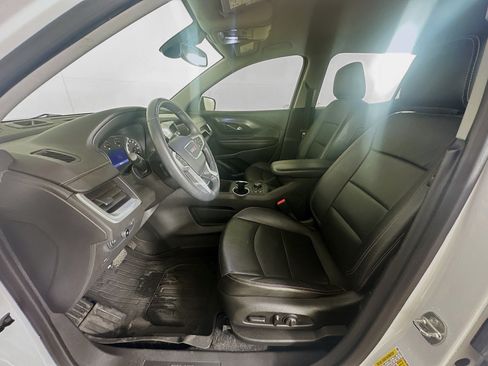 Used 2021 GMC Terrain SLT w/ LPO, Floor Liner Package FWD image 13