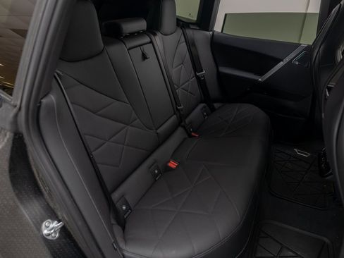 Used 2025 BMW iX M60 image 34