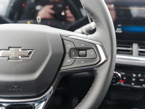 New 2026 Chevrolet Trax ACTIV w/ Sunroof Package image 11