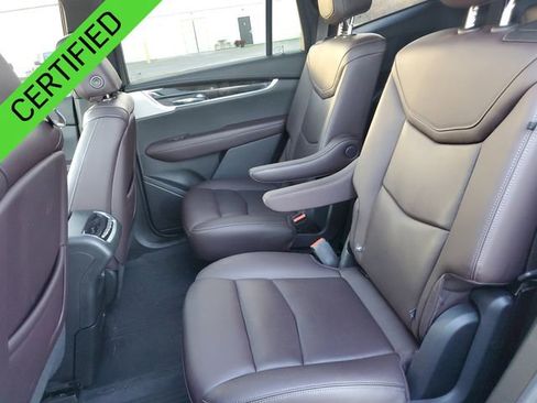 Certified 2022 Cadillac XT6 Premium Luxury image 27