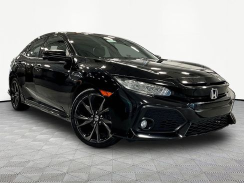 Used 2019 Honda Civic Sport Touring image 3