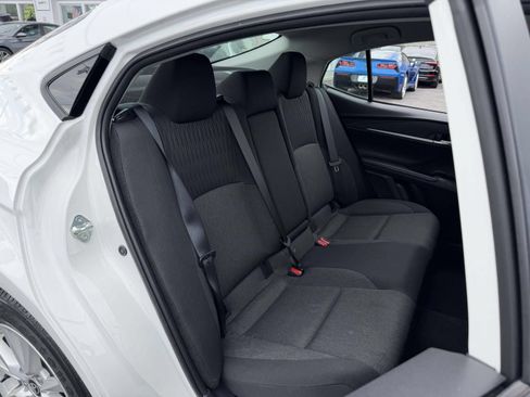 Used 2025 Toyota Camry LE w/ Convenience Package FWD image 13