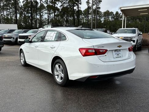 New 2025 Chevrolet Malibu LS w/ Driver Confidence Package FWD image 8