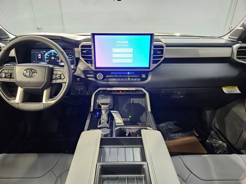 New 2026 Toyota Tundra Limited AWD/4WD image 9