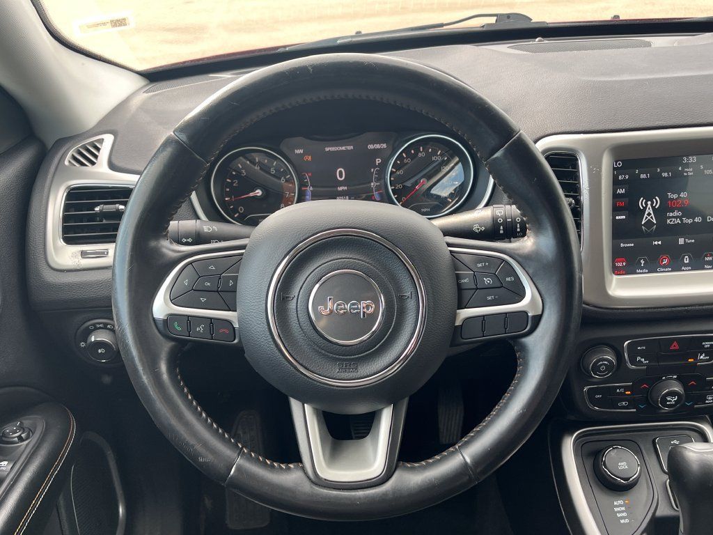 Used 2018 Jeep Compass Latitude w/ Popular Equipment Group AWD/4WD image 8