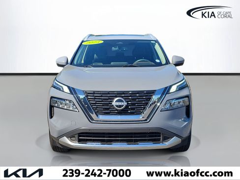 Used 2023 Nissan Rogue Platinum w/ Platinum Premium Package AWD/4WD image 2