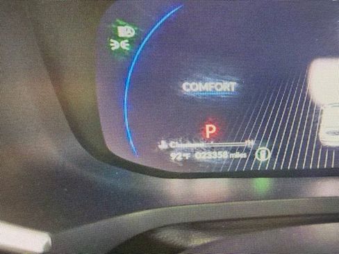 Used 2024 Acura MDX FWD w/ Technology Package image 5