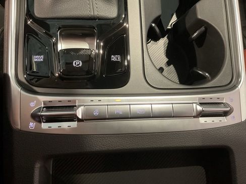 New 2026 Kia Carnival SX Prestige FWD image 14