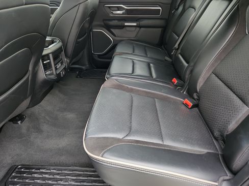 Used 2023 RAM 1500 Laramie AWD/4WD image 33
