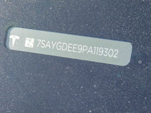 Used 2023 Tesla Model Y Long Range image 23