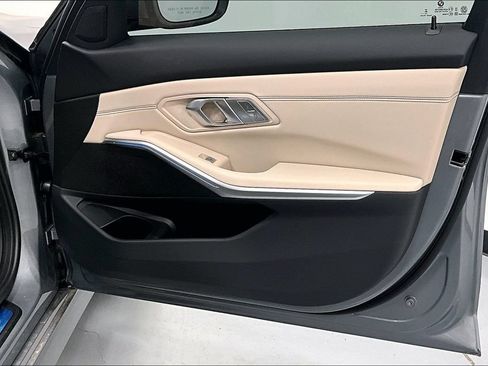 New 2026 BMW 330i Sedan w/ Premium Package RWD image 11