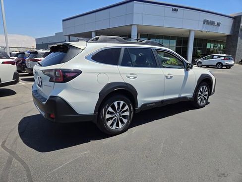 Used 2023 Subaru Outback Limited AWD/4WD image 4