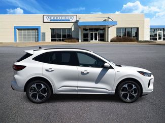 Used 2023 Ford Escape ST-Line Select w/ Tech Pack #2 AWD/4WD video 2