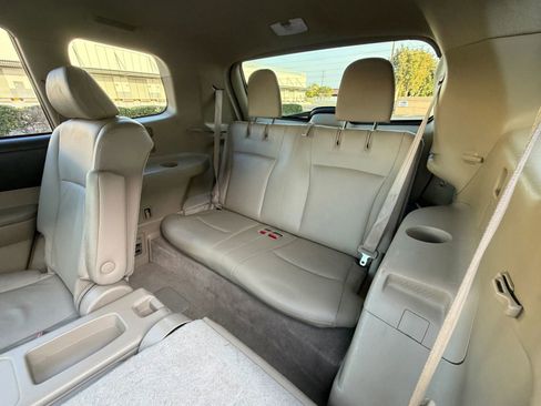 Used 2009 Toyota Highlander Limited AWD/4WD image 12