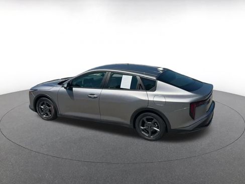 Used 2025 Kia K4 FWD image 10