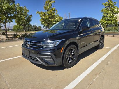 Used 2024 Volkswagen Tiguan SE