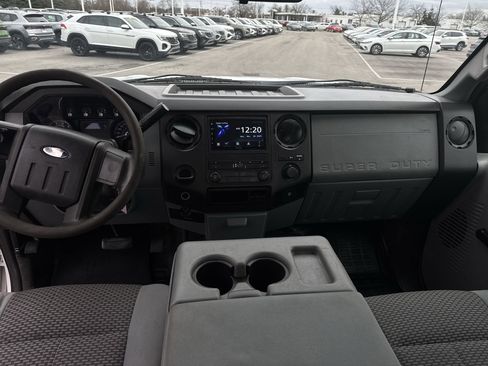 Used 2011 Ford F250 XL w/ XL Value Pkg image 18