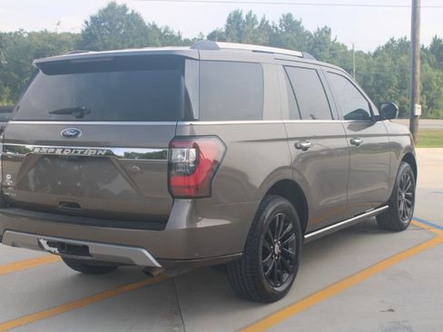 Used 2019 Ford Expedition Limited w/ Equipment Group 301A RWD image 3