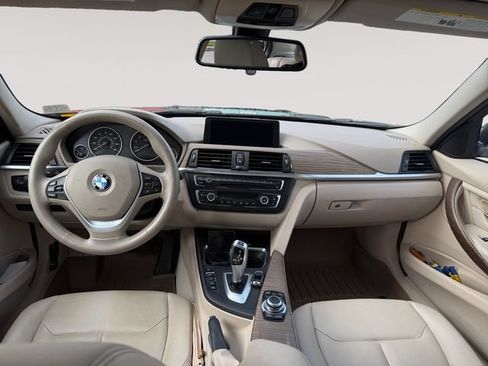 Used 2013 BMW 335i xDrive Sedan AWD/4WD image 10