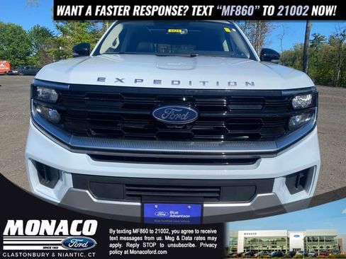 Certified 2025 Ford Expedition Platinum AWD/4WD image 3