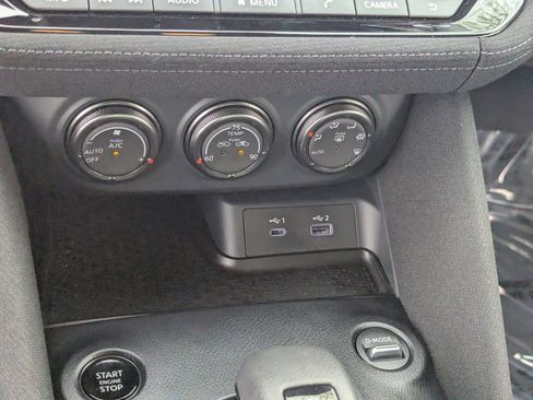 Certified 2024 Nissan Z Sport w/ Floor Mat Package image 22