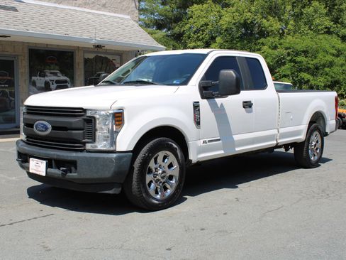 Used 2018 Ford F250 XL RWD image 4