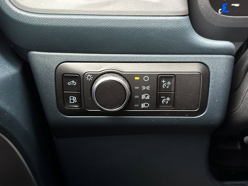 New 2026 Ford Maverick XL image 24