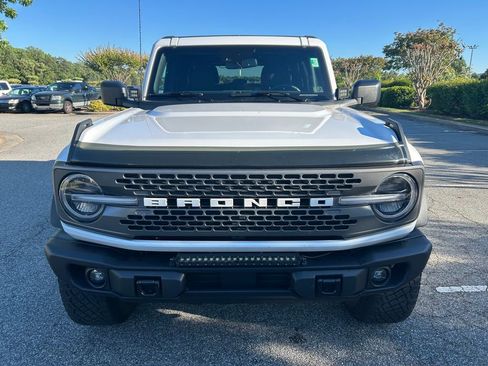 Used 2023 Ford Bronco Badlands w/ Sasquatch Package AWD/4WD image 10