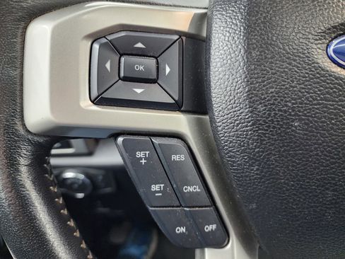 Used 2021 Ford F250 Lariat image 18