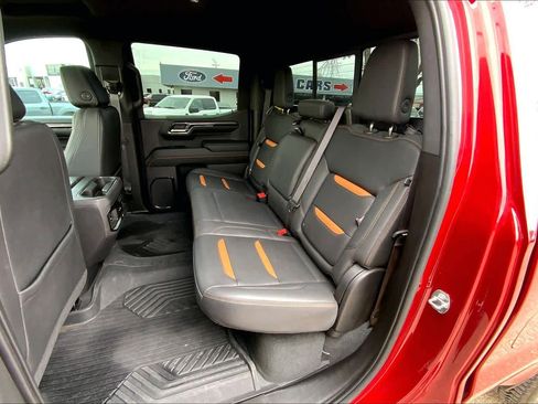 Used 2024 GMC Sierra 1500 AT4 w/ Technology Package image 20