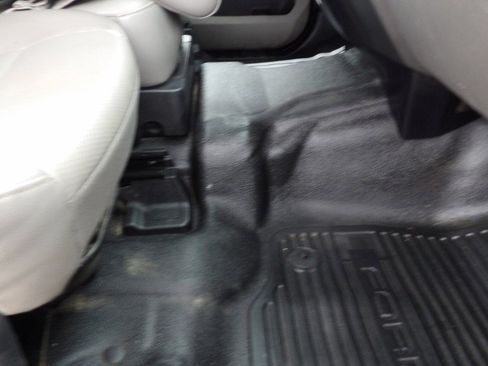 Used 2017 Ford F250 XL RWD image 12