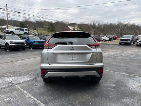 Used 2022 Mitsubishi Eclipse Cross image 6