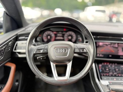 Used 2019 Audi Q8 Premium Plus AWD/4WD image 16