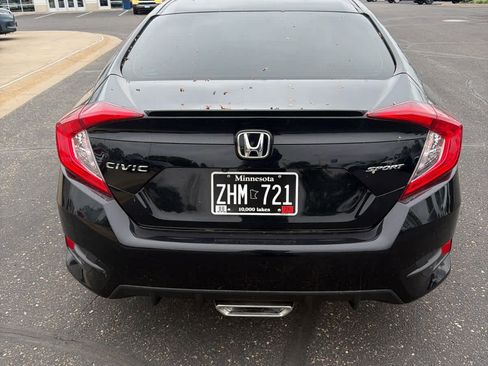 Used 2021 Honda Civic Sport image 6