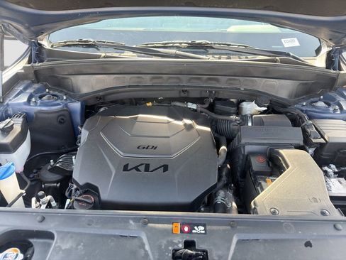 Used 2023 Kia Telluride EX image 28