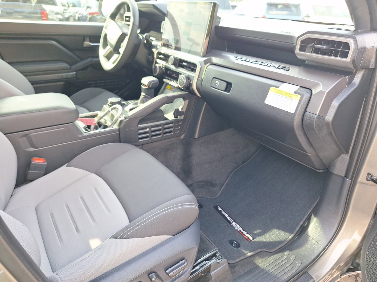 Used 2025 Toyota Tacoma TRD Off-Road w/ TRD Off Road Upgrade Package AWD/4WD image 35