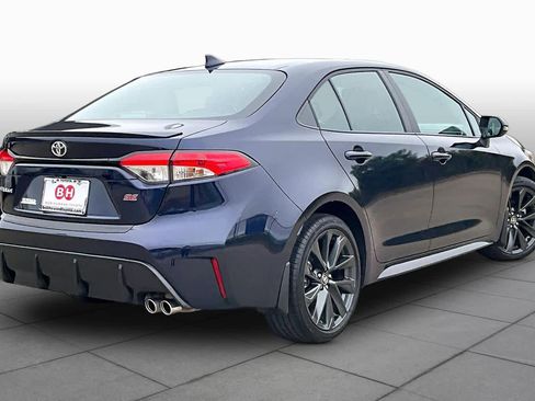 Used 2025 Toyota Corolla SE FWD image 13